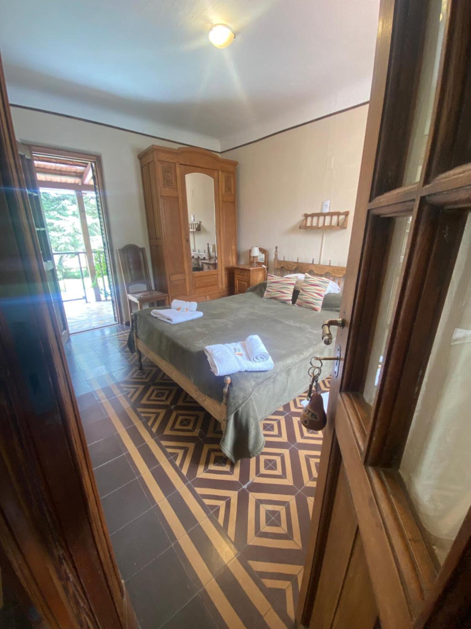 B&B La Casa Del Padre Leclef บาเย เอร์โมโซ ภายนอก รูปภาพ